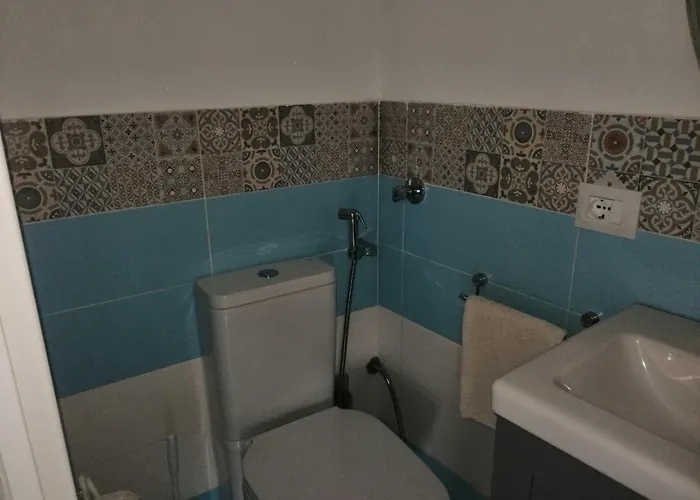 Piccola Santa Maria Sul Mare *